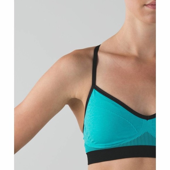 Lululemon Hold Your Om Colorblock Seamless Bra II in Heathered Peacock Blue - Picture 5 of 12